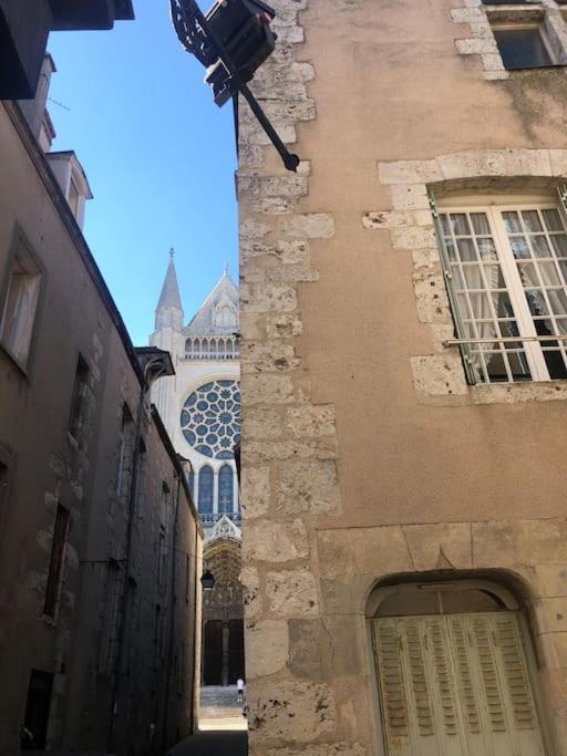 Superbe 2 Pieces A Deux Pas De La Cathedrale Daire Chartres Dış mekan fotoğraf